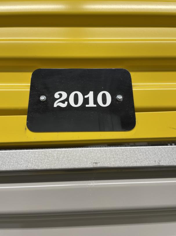 Storage Unit Auction in Elizabeth, NJ at Safeguard Self Storage